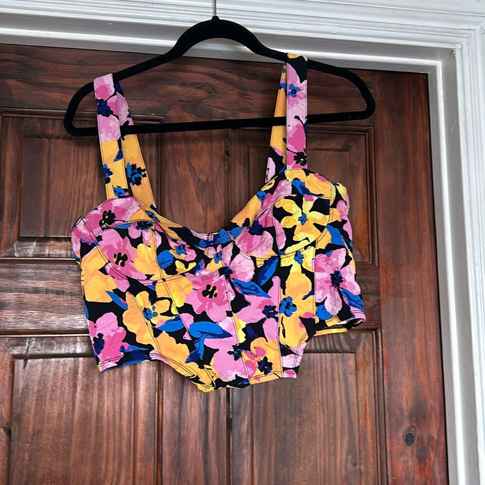Crop top with zipper on back